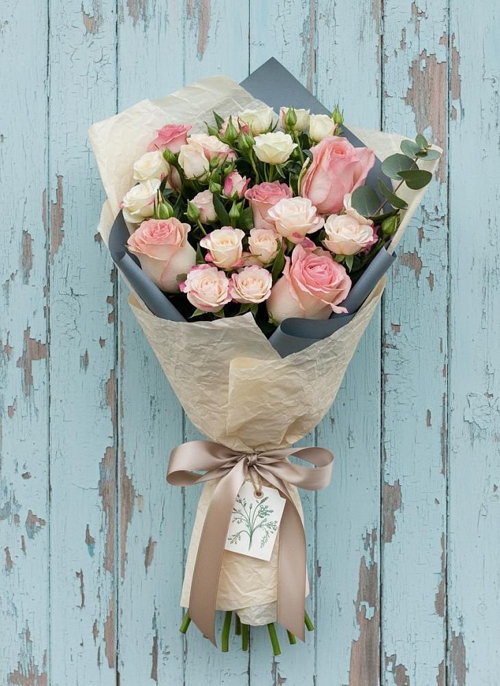 Букет цветов из: Розы в Култук