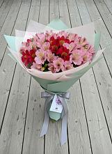 Букет цветов из:  Альстромерии в Култук