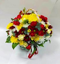 Цветочная композиция из Хризантемы и Розы в корзине в Култук