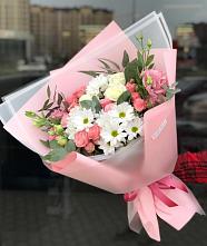 Букет цветов из:  Розы, Лизиантусы и Хризантемы в Култук